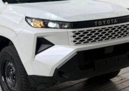 Nueva Toyota Hilux base teaser 1