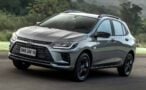 Chevrolet Onix Activ 2027 - En movimiento