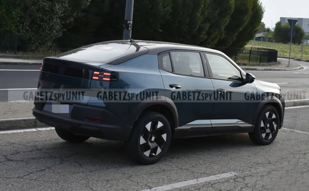 Nuevo Fiat Fastback version mas accesible trasera
