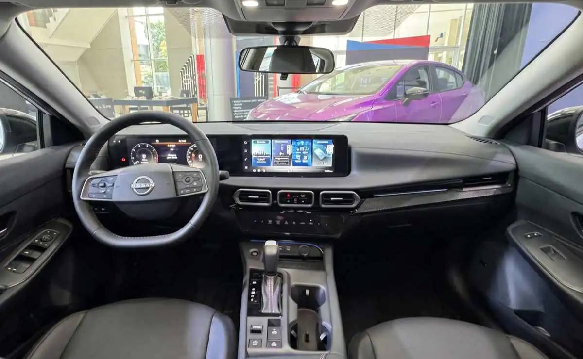 Nuevo Nissan Sentra interior 4