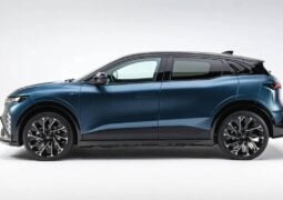 Nuevo Renault Megane E Tech Electric perfil