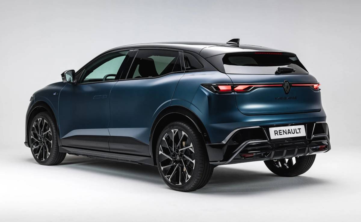 Nuevo Renault Megane E Tech Electric trasera