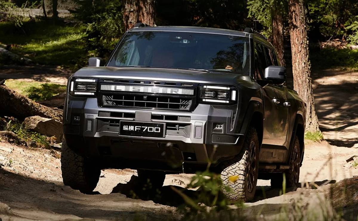 Pick up Jetour Zongheng F700 accion
