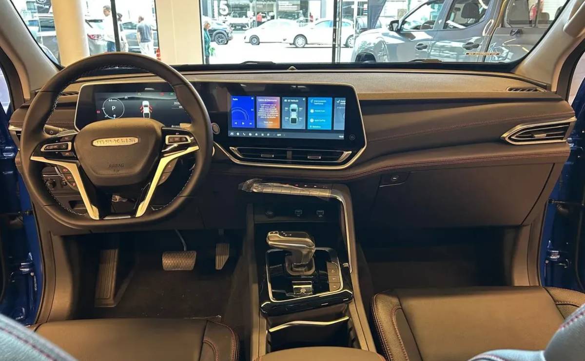 Pick up Maxus T60 interior 1