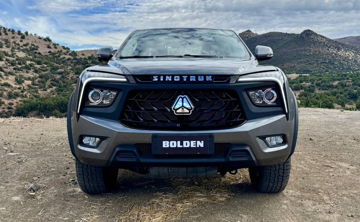 Pick up Sinotruk Bolden trompa