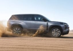 SUV GAC JS7 perfil accion