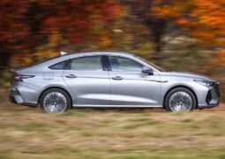Sedan Chery Arrizo 8 perfil accion