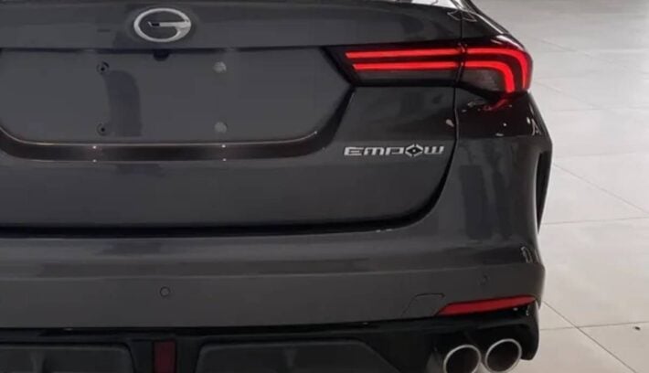 Sedan GAC Empow cola