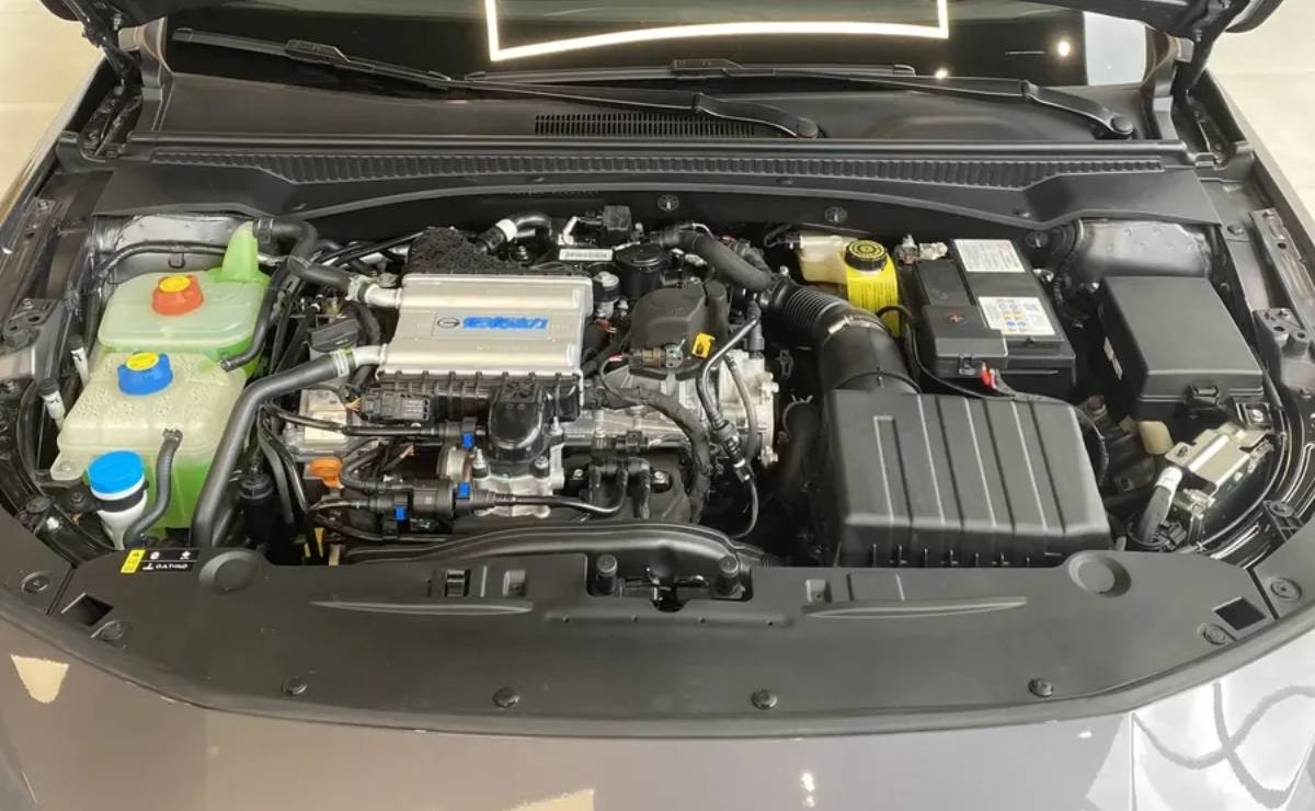 Sedan GAC Empow motor