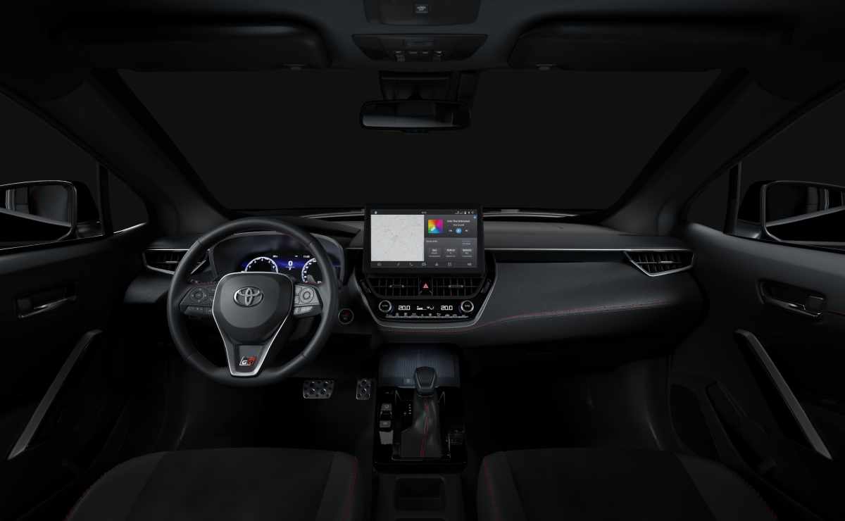 Toyota actualizó el Corolla Cross: nuevo diseño y más tecnología, ¿qué pasó con los precios? 3 Toyota Corolla Cross GR Sport 5