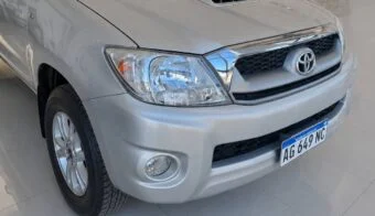 Toyota Hilux 2010 0km