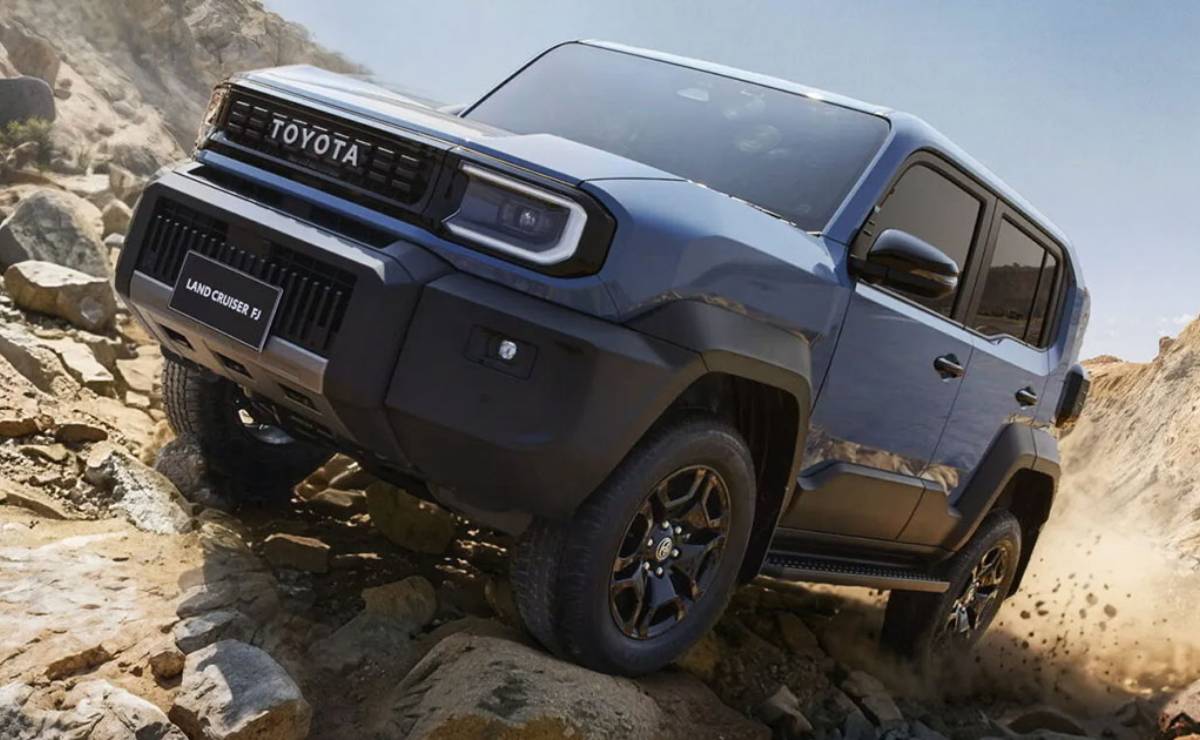 Toyota Land Cruiser FJ accion