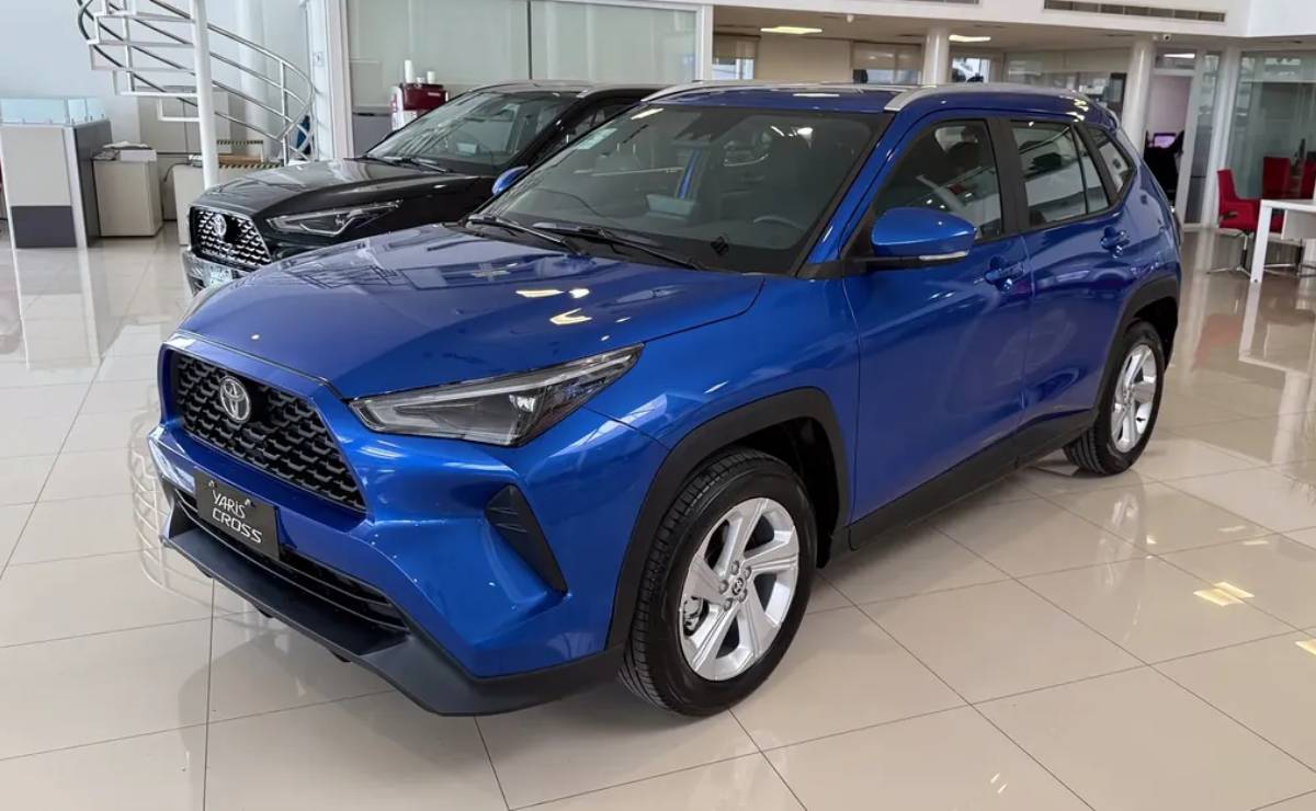 Toyota Yaris Cross XLI frente