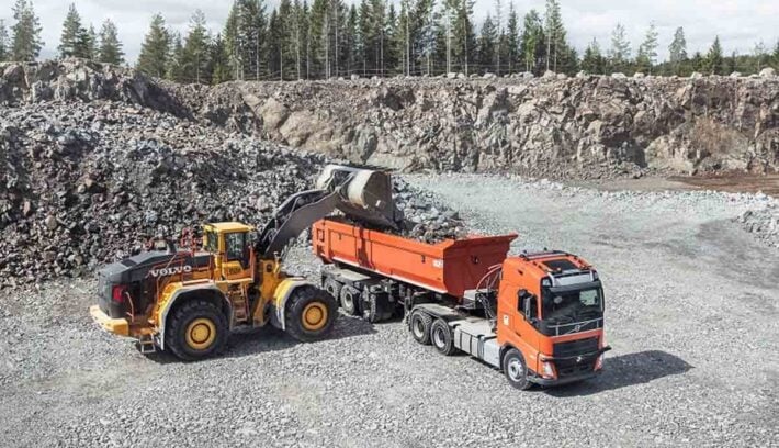 Volvo y un hito con su camión autónomo