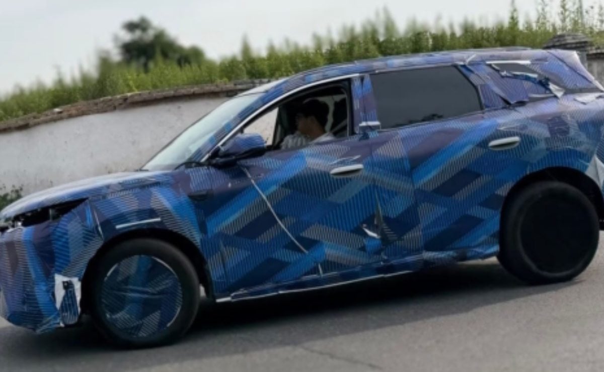 BYD prueba su nuevo SUV de siete plazas accesible que busca sacudir el mercado 3 byd tang