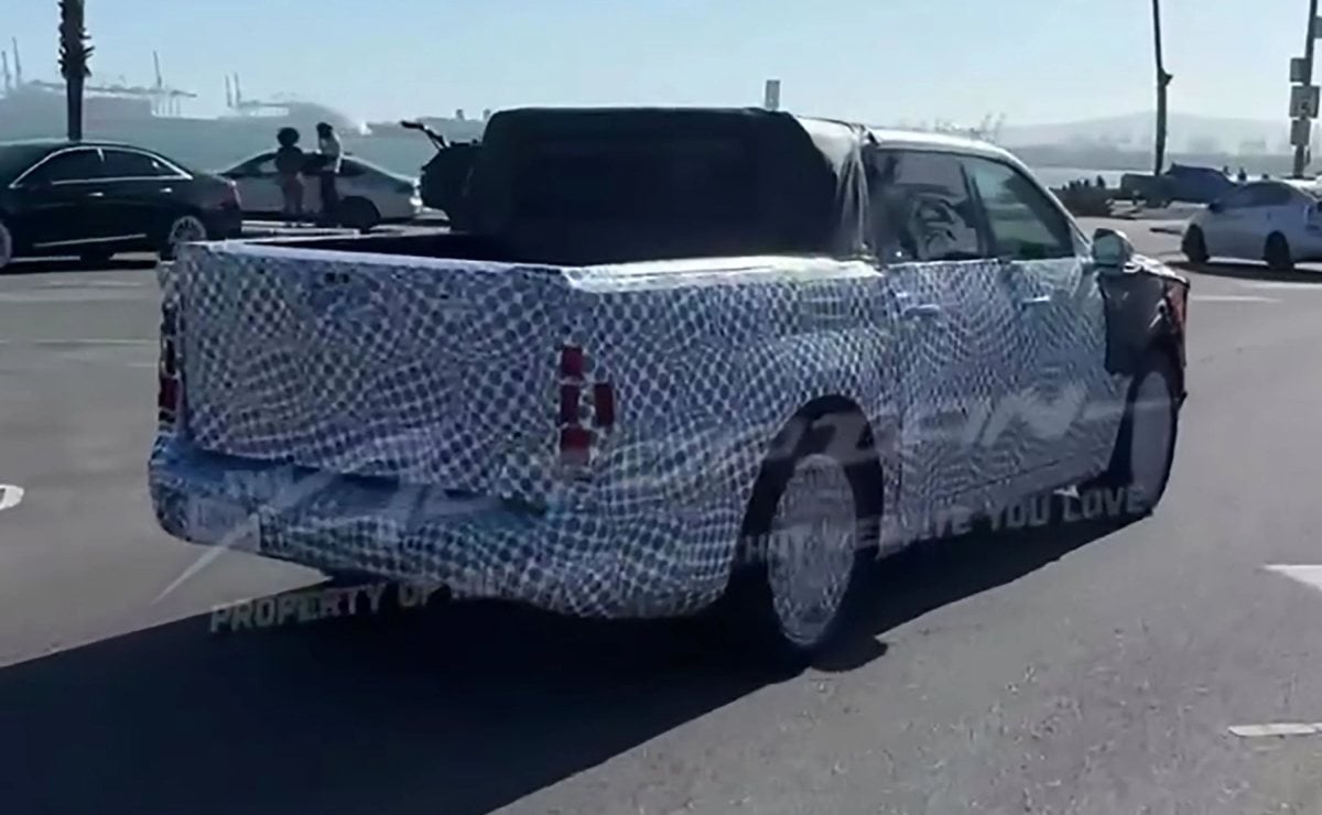 ford pick up 2