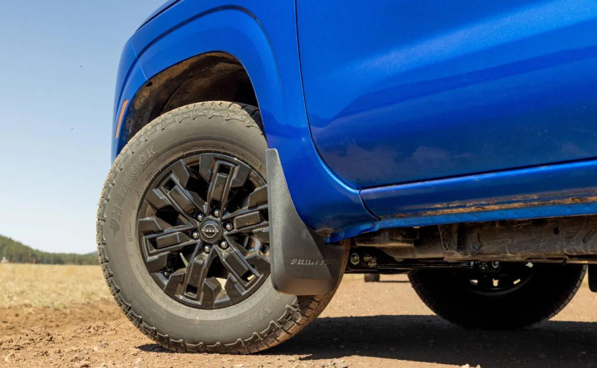 nissan frontier 2027 8