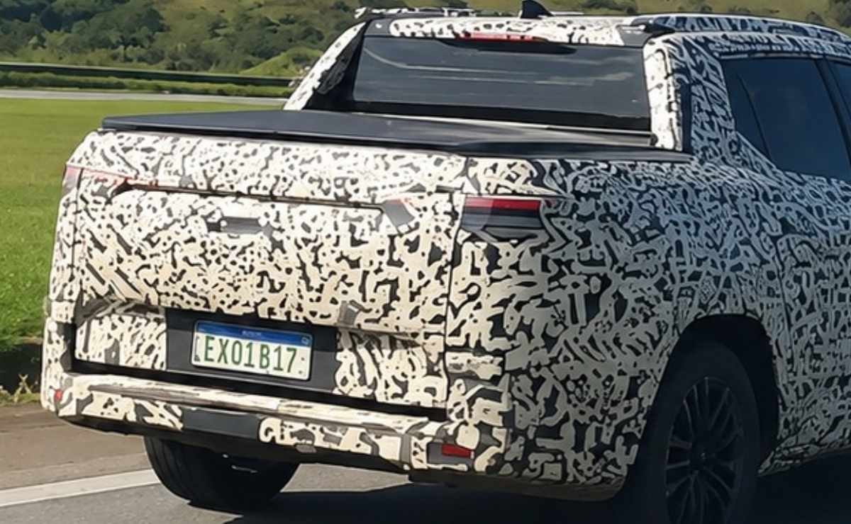 Toyota ya prueba su futura pick up: así será la rival de Fiat Toro basada en Corolla Cross 1 pick up toyota corolla