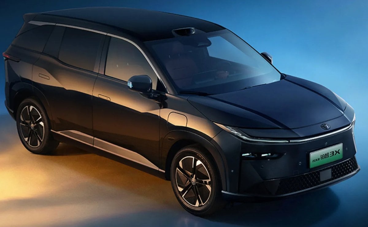 Menos de 17.000 dólares: Toyota presentó la versión especial de un SUV para liderar un mercado clave 3 toyota bz3x knight edition 2