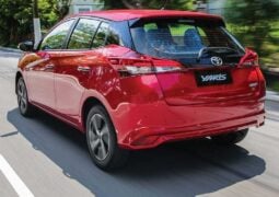 toyota yaris 1