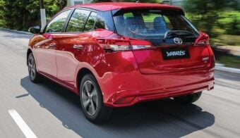 toyota yaris 1