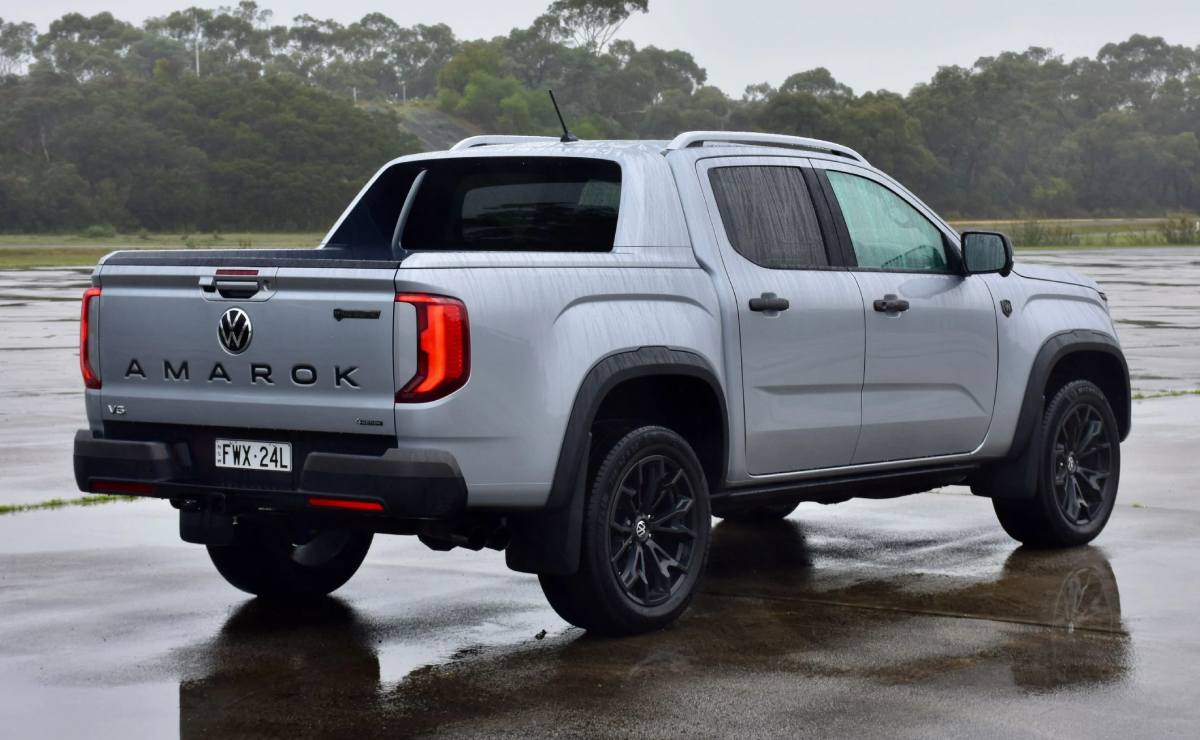 volkswagen amarok w600 walkinshaw 2