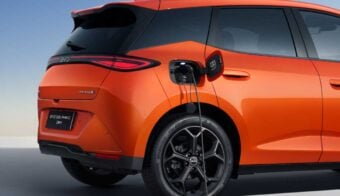 BYD Dolphin G DM-i hatchback
