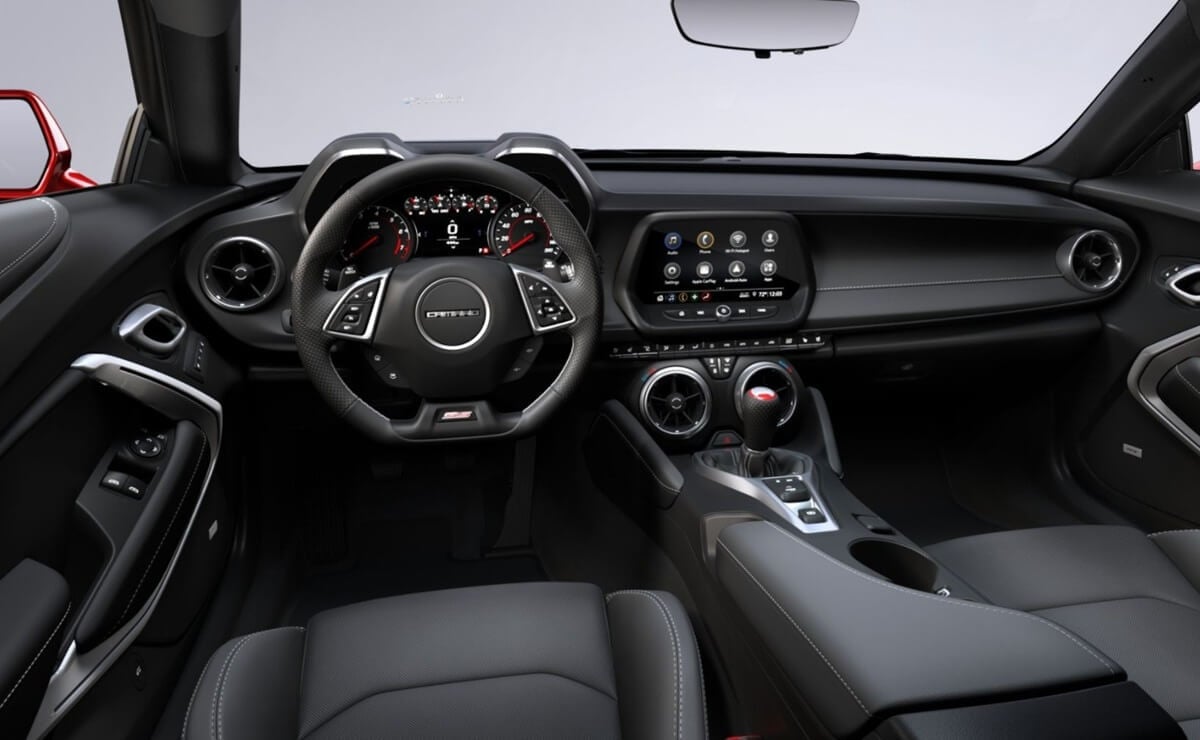Chevrolet prepara un nuevo sedán: ¿de qué modelo se trata y cuándo llega? 3 Chevrolet Camaro