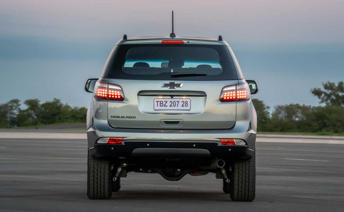 Chevrolet mejora las capacidades todoterreno de su SUV familiar: ¿qué novedades trae? 3 Chevrolet Trailblazer Midnight 5