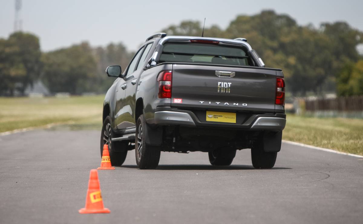 Fiat presenta sus tres pick ups: ¿cuánto cuestan la Strada, Toro y Titano? 4 Fiat Titano 1