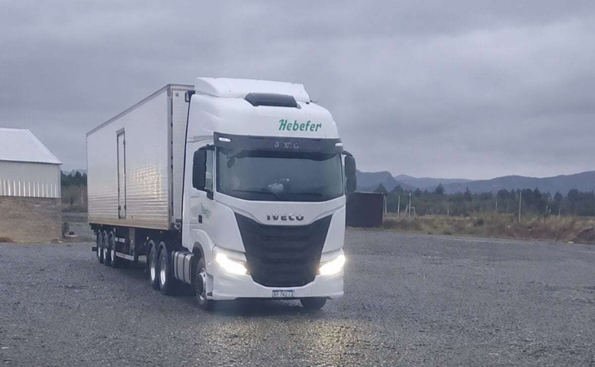 Cuando la evolución se convierte en kilómetros, más clientes eligen el nuevo IVECO S-Way 1 Iveco S-Way, el camión elegido