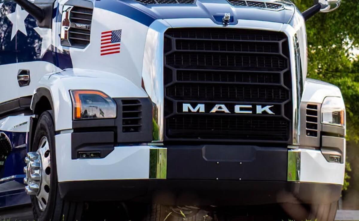El nuevo camión de Mack por el 250° aniversario de USA