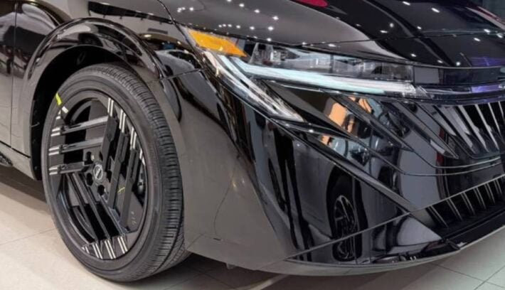 Nuevo Nissan Sentra SR teaser