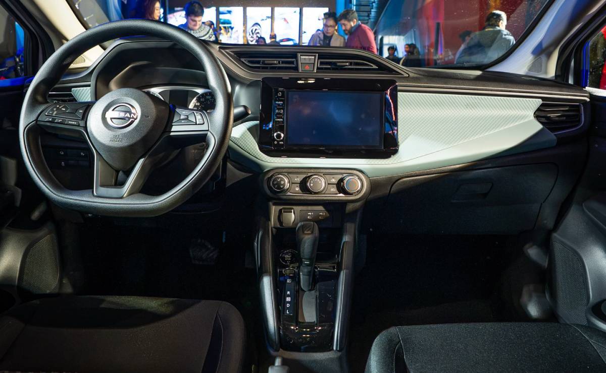 Nuevo Nissan Versa 2026 interior 2