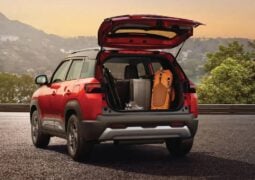 Nuevo SUV Suzuki Brezza baul