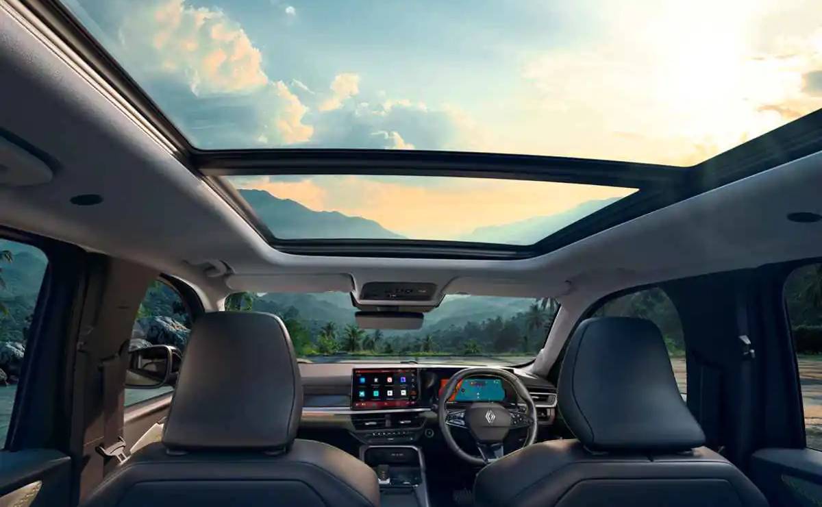 Renault lanzó una nueva versión de la Duster: diseño aventurero y motor de 163 CV 6 Renault Duster techo panoramico