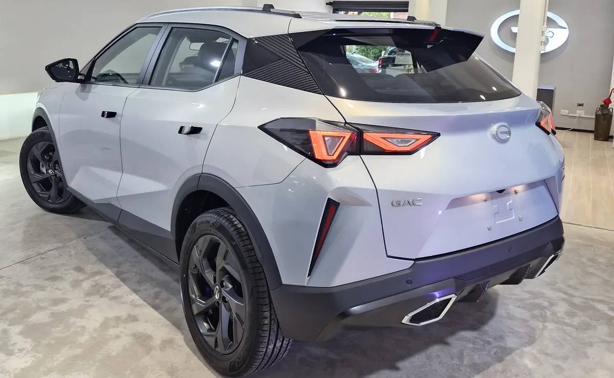 SUV GAC GS3 Emzoom trasera