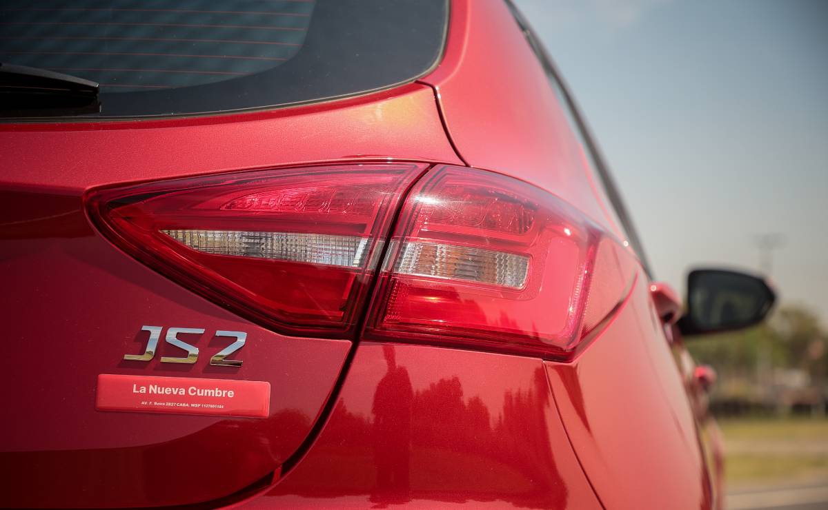 SUV JAC JS2 teaser
