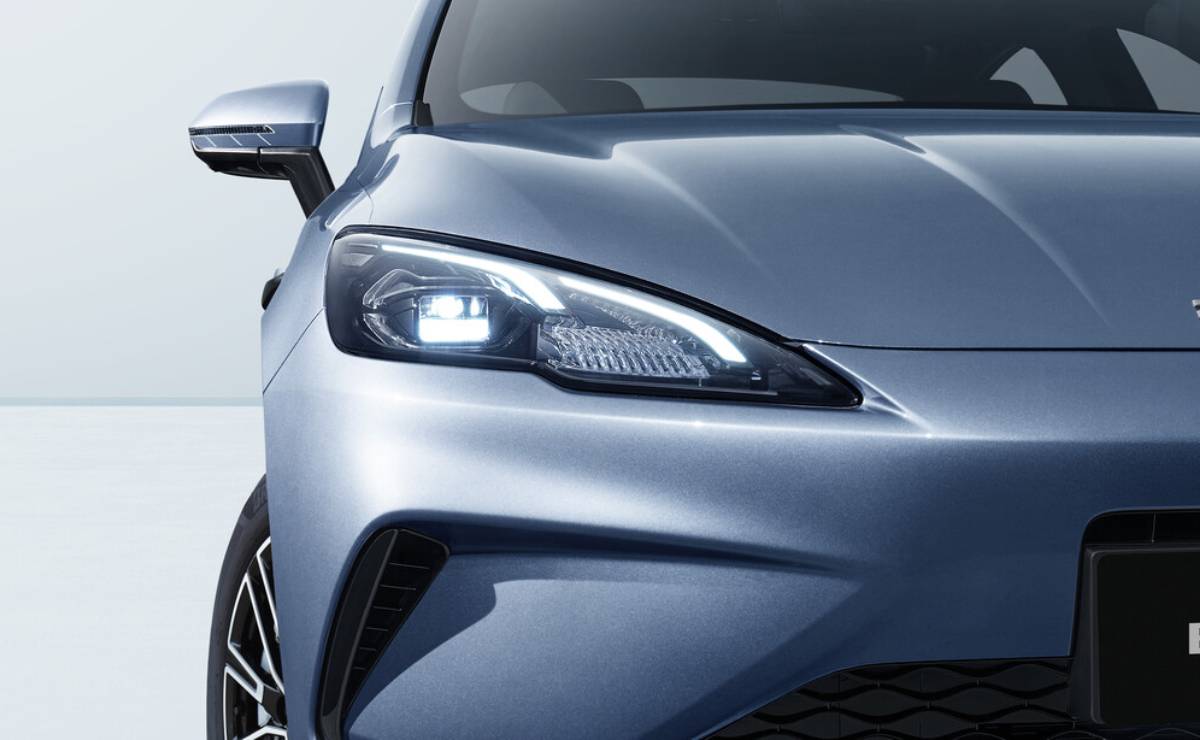 El sedán que compite contra Toyota Corolla se actualiza con nuevo diseño y más autonomía 1 Sedan BYD King 2027 teaser