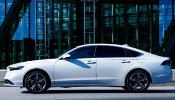 Sedan Honda Accord 2027 perfil