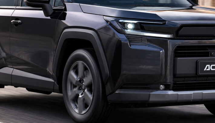 Suzuki Across 2026, el SUV familiar que es como Toyota RAV4