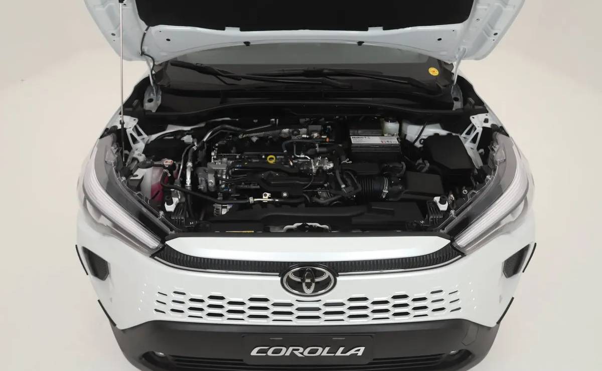 Toyota Corolla Cross XLI motor