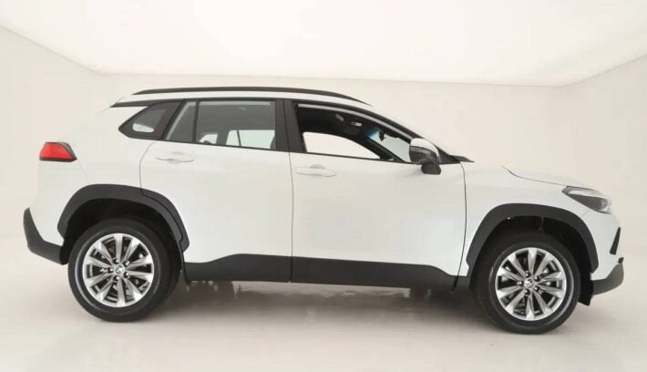 Toyota Corolla Cross XLI perfil