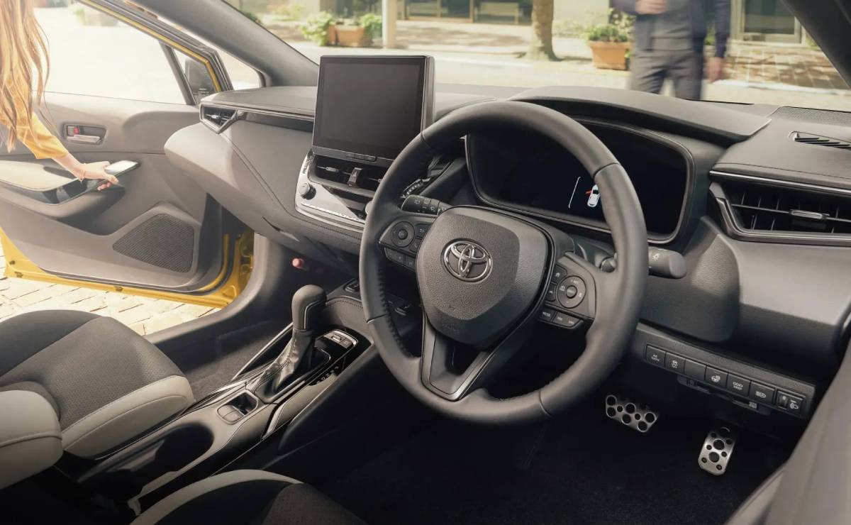 Toyota Corolla Sport G Z Active Elegance interior