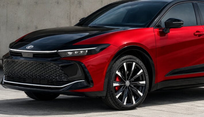 Los cambios del Toyota Crown 2027
