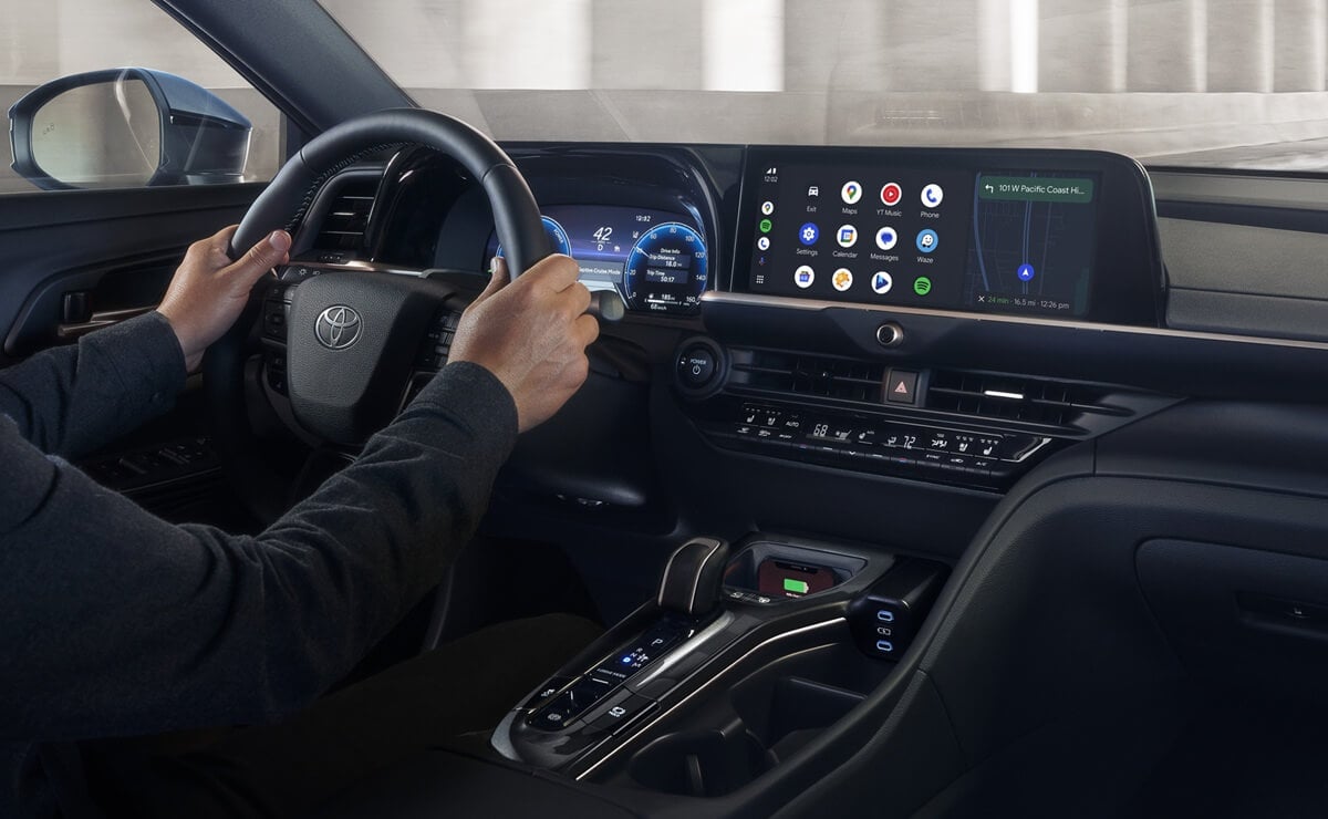 Toyota Crown interior 2027