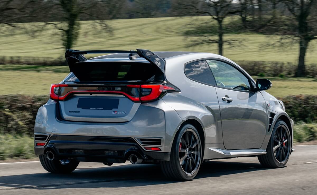 296 CV, otro diseño y más cambios: Toyota lanza el renovado Yaris más potente 2 Toyota GR Yaris Aero Performance Package 2027