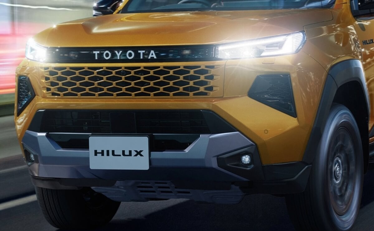 Toyota lanza la Hilux 2027 con diseño renovado y nuevas versiones: ¿cuál será su precio? 1 La nueva generación de la Toyota Hilux