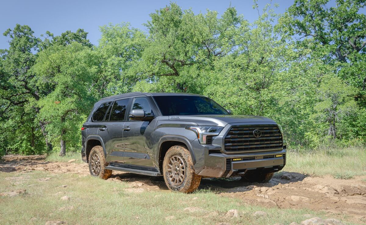 Es el más grande: Toyota renueva un SUV para competir contra Ford y Chevrolet 2 Toyota Sequoia nueva