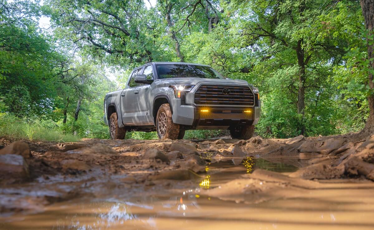 Más potente que Hilux, con otro diseño y una nueva versión: Toyota presentó una renovada pick up 3 Toyota Tundra nueva